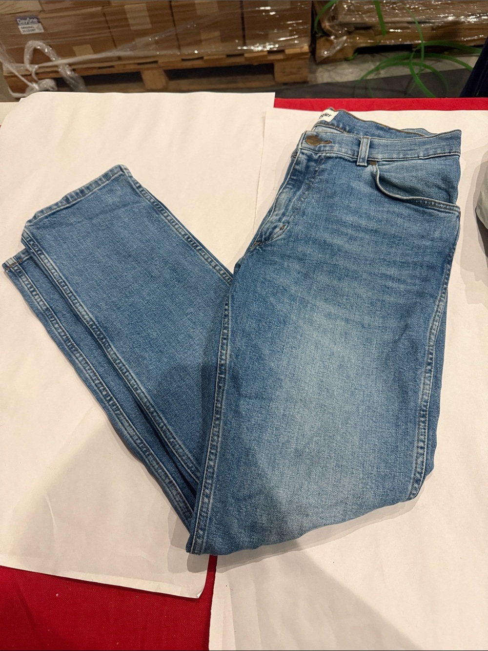 Wrangler Men's Medium Blue Slim Straight Jeans